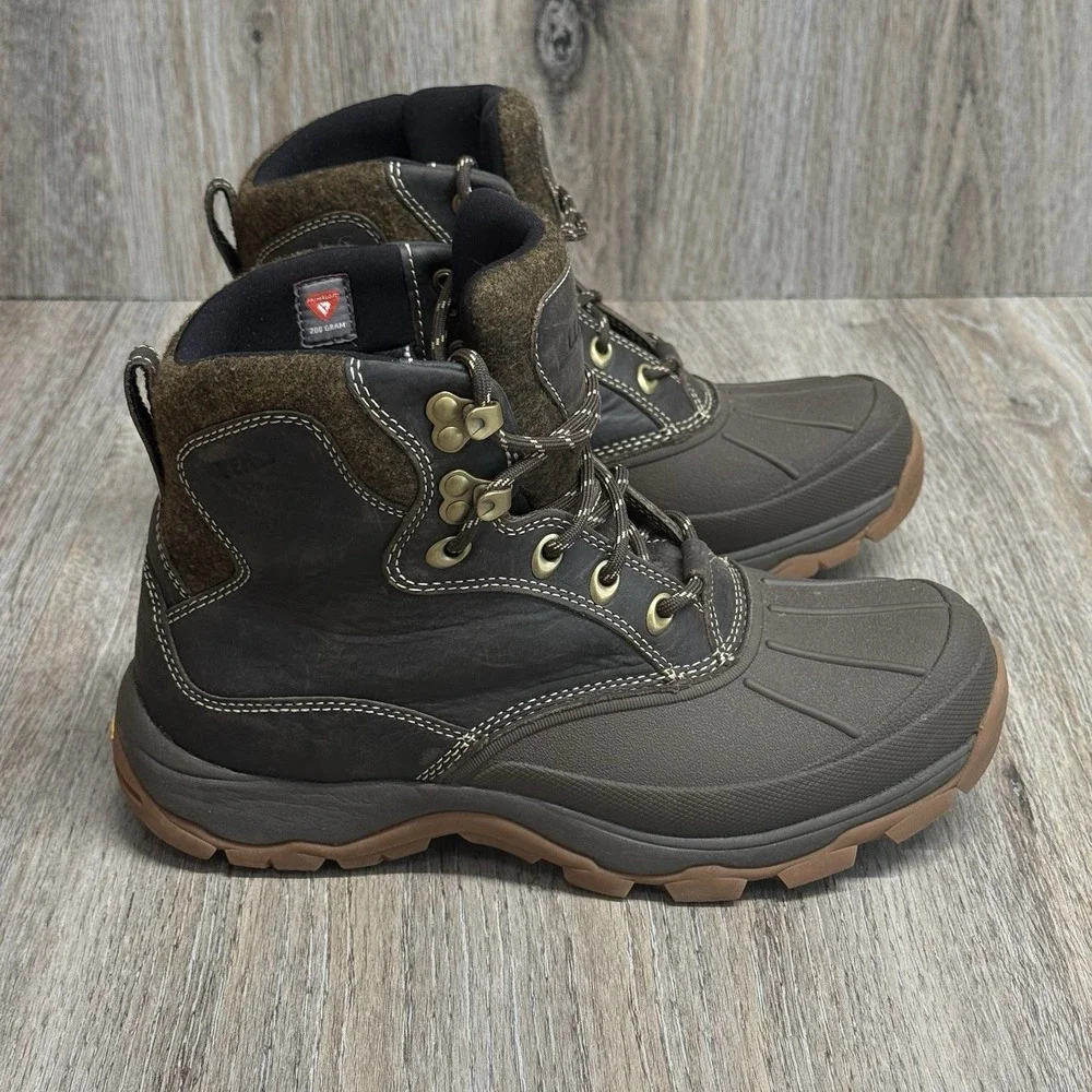 LL Bean Storm Chaser Boots Womens 9 Primaloft Waterproof Leather Upper Insulated